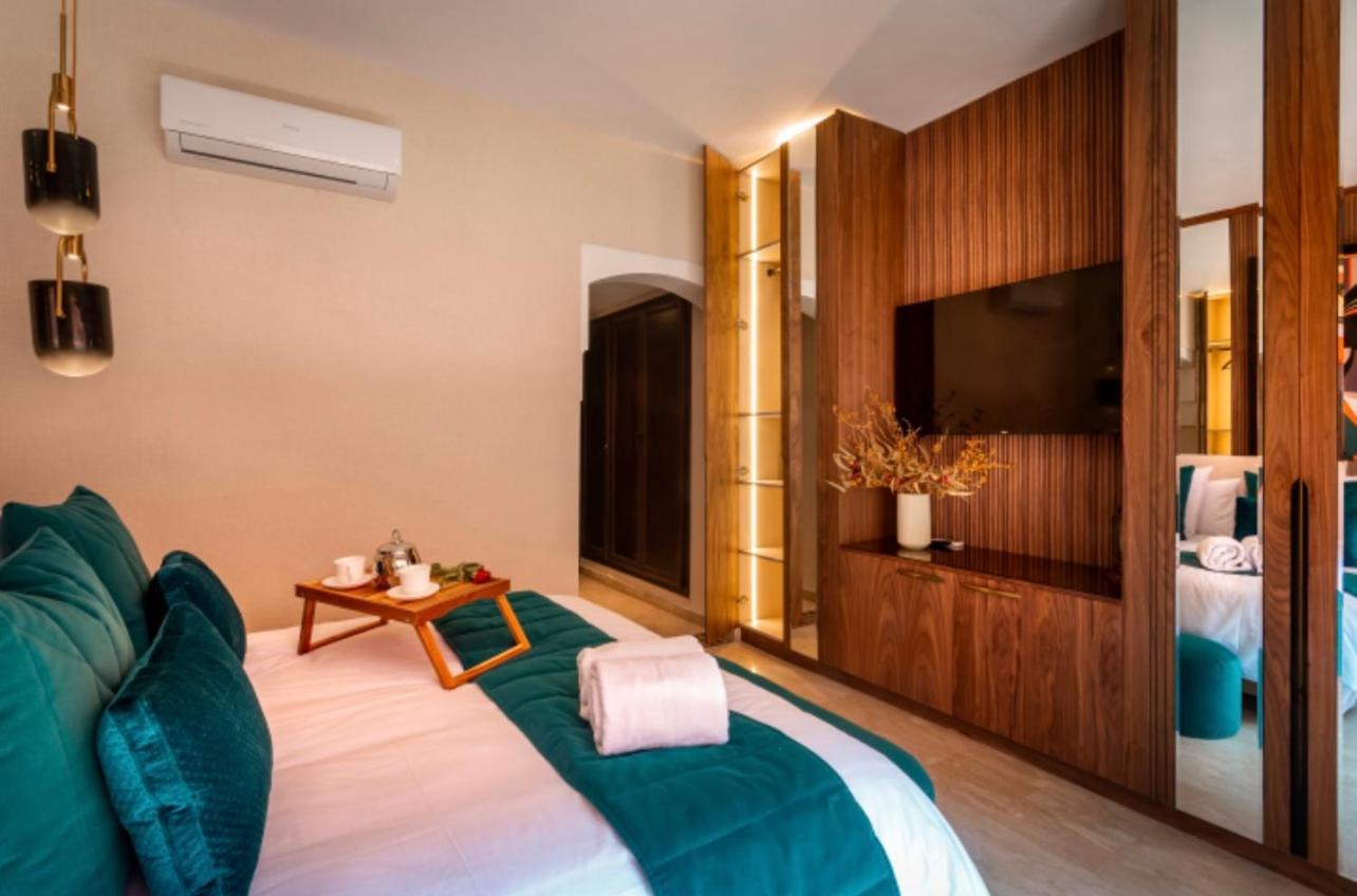 Logement De Luxe Avec Piscine, Hivernage Marrákes Kültér fotó